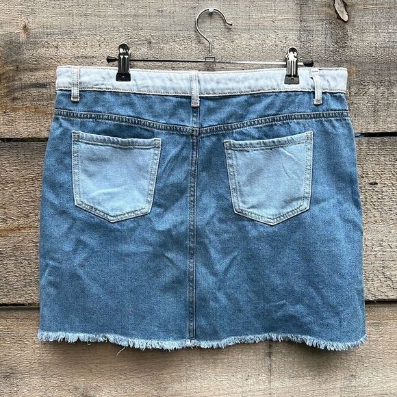 Wonder Nation Girls Raw Hem Distressed Patchwork Denim Skirt Size XL NWT - Picture 4 of 8